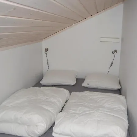 Holiday Krondyrstien Ii Holiday home Vaeggerlose
